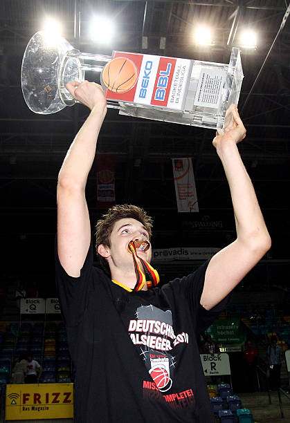 了红牛车队 了红牛车队